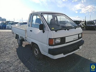 TOYOTA LITE ACE TRUCK