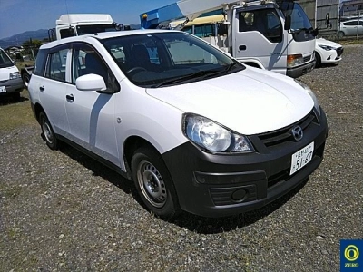 MAZDA FAMILIA VAN