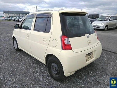 DAIHATSU ESSE