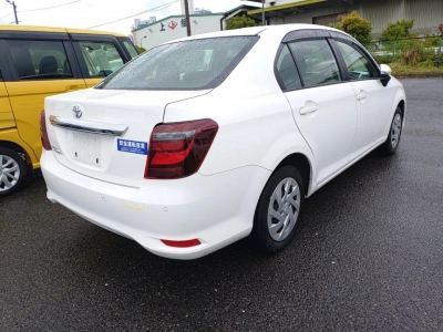 TOYOTA COROLLA AXIO