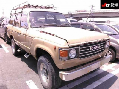TOYOTA LAND CRUISER