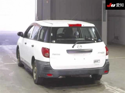 MAZDA FAMILIA VAN