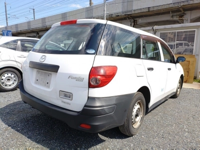 MAZDA FAMILIA
