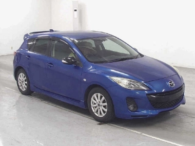 MAZDA AXELA SPORT