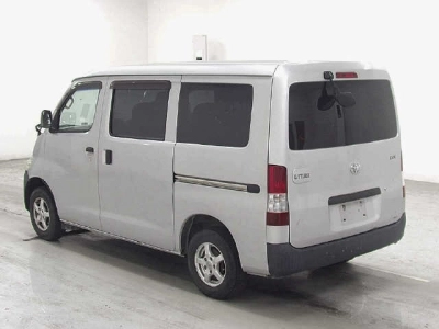 TOYOTA LITE ACE VAN