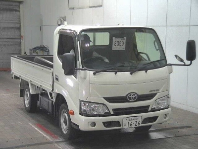 TOYOTA DYNA