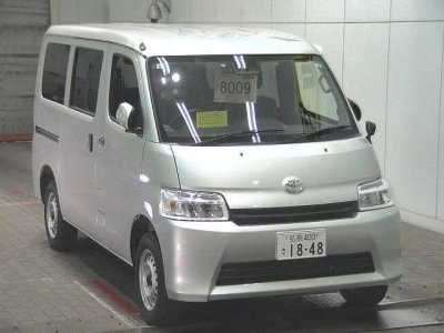 TOYOTA TOWN ACE VAN