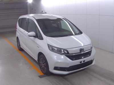 HONDA FREED HYBRID