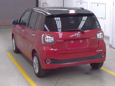 TOYOTA PASSO