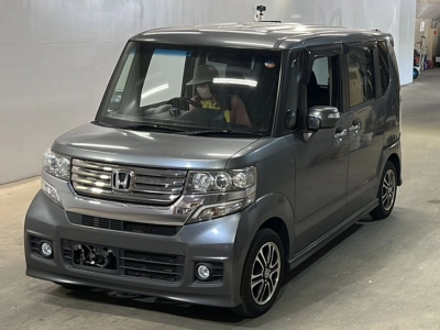 HONDA N BOX CUSTOM