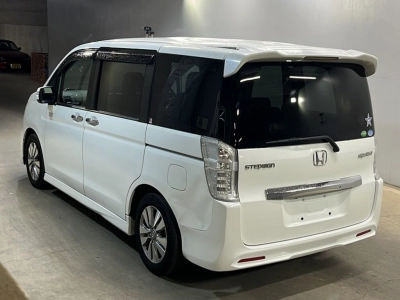 HONDA STEPWGN SPADA