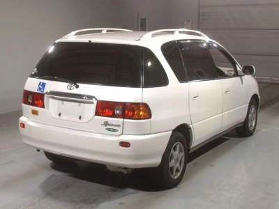 TOYOTA IPSUM