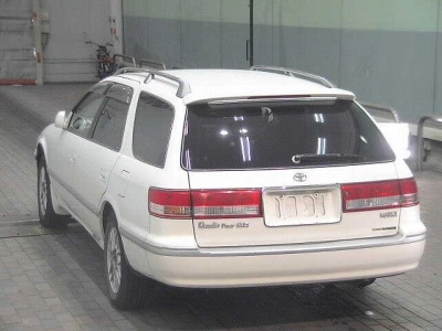 TOYOTA MARK II QUALIS