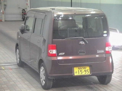 DAIHATSU MOVE CONTE