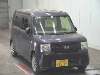 DAIHATSU MOVE CONTE
