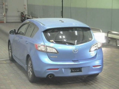 MAZDA AXELA SPORT