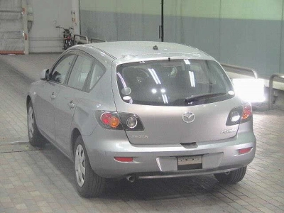 MAZDA AXELA SPORT