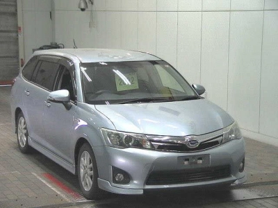 TOYOTA COROLLA FIELDER