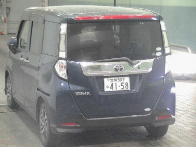 TOYOTA TANK