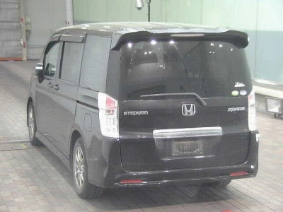 HONDA STEPWGN SPADA