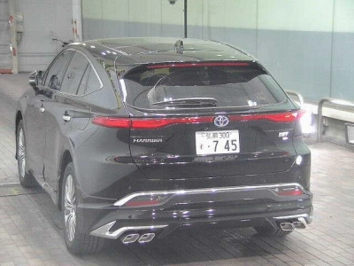 TOYOTA HARRIER