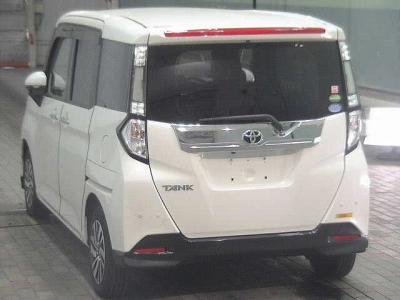 TOYOTA TANK