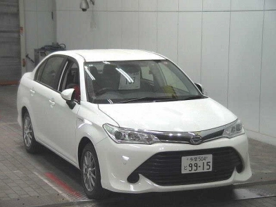 TOYOTA COROLLA AXIO