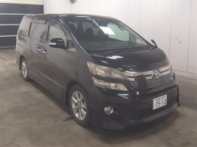 TOYOTA VELLFIRE