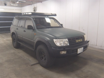 TOYOTA LAND CRUISER
