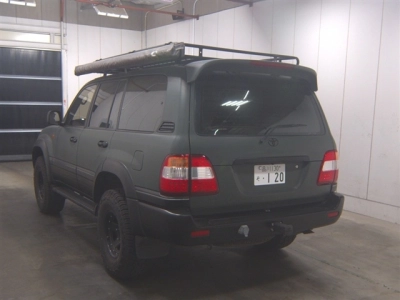 TOYOTA LAND CRUISER