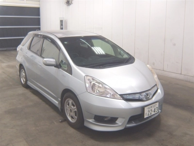 HONDA FIT SHUTTLE