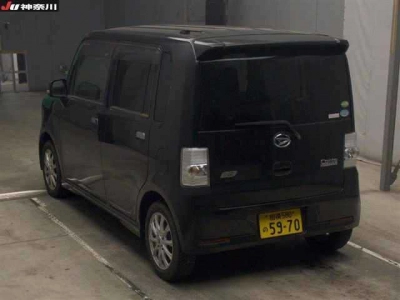 DAIHATSU MOVE CONTE
