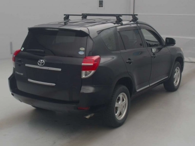 TOYOTA VANGUARD