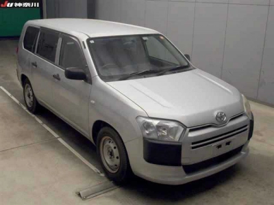 TOYOTA SUCCEED VAN