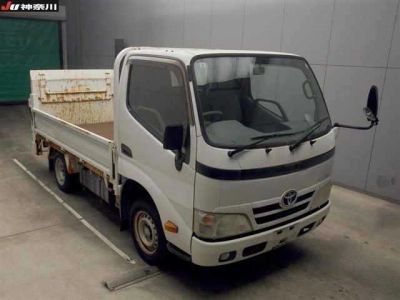 TOYOTA TOYOACE TRUCK