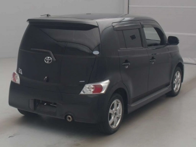 TOYOTA BB