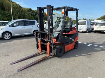 TOYOTA  FORKLIFT 