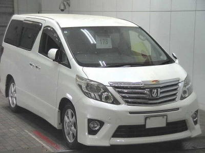 TOYOTA ALPHARD