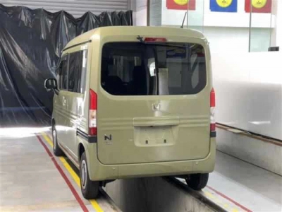 HONDA N-VAN