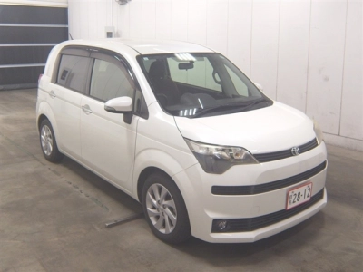 TOYOTA SPADE