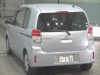 TOYOTA SPADE