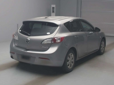 MAZDA AXELA SPORT