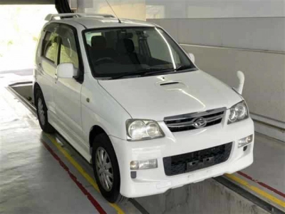 DAIHATSU TERIOS KID