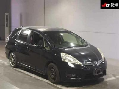 HONDA FIT SHUTTLE