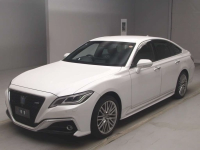 TOYOTA CROWN HYBRID