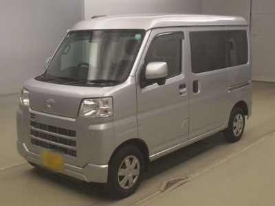TOYOTA PIXIS VAN