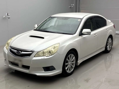 SUBARU LEGACY B4