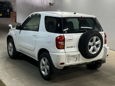 TOYOTA RAV4 J