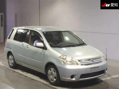 TOYOTA RAUM