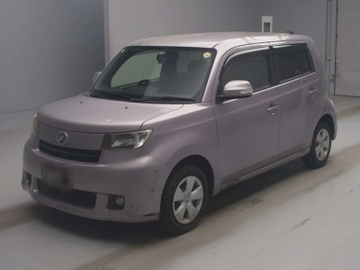 TOYOTA BB